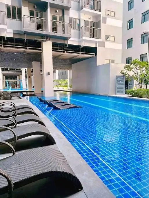 S Residences 2Bedroom W/ Balcony At Entertainment City Pasay Manila Apartment